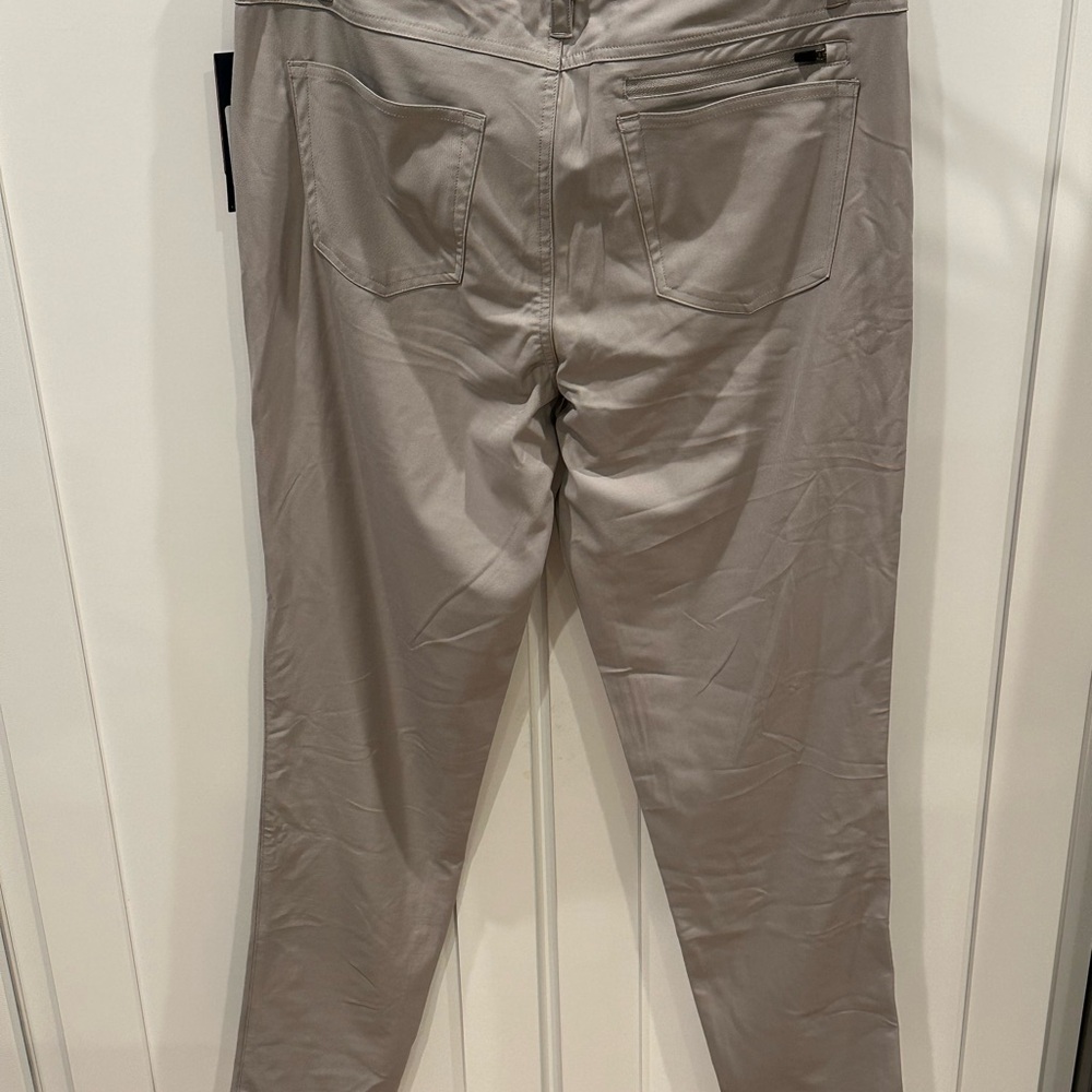 NWT Reebok Men's Gray Pants - Picture 3 of 5
